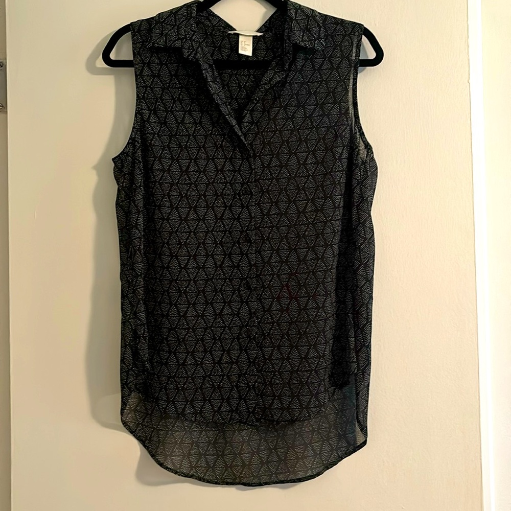 EUC black and white H&M tank